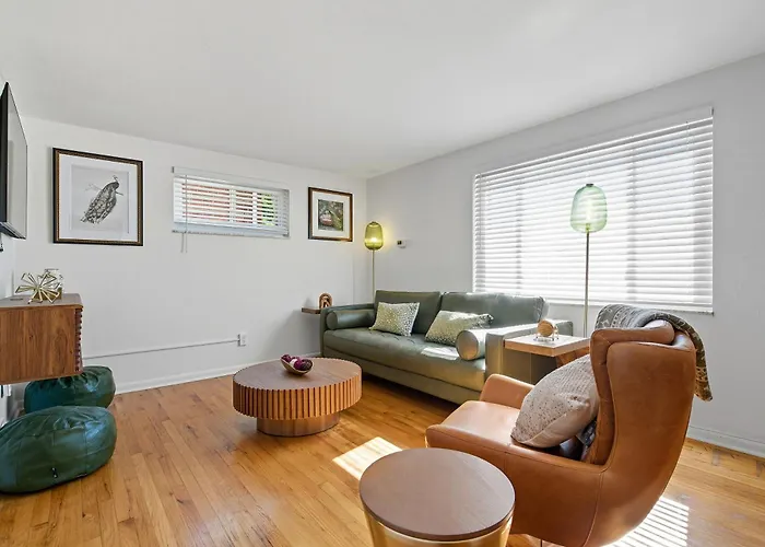 Modern 30 Day Near Downtown Hospitals Pittsburgh