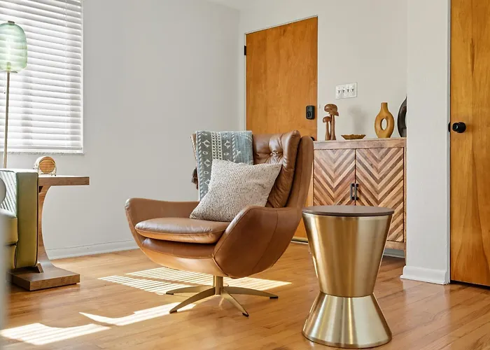 Modern 30 Day Near Downtown Hospitals Pittsburgh